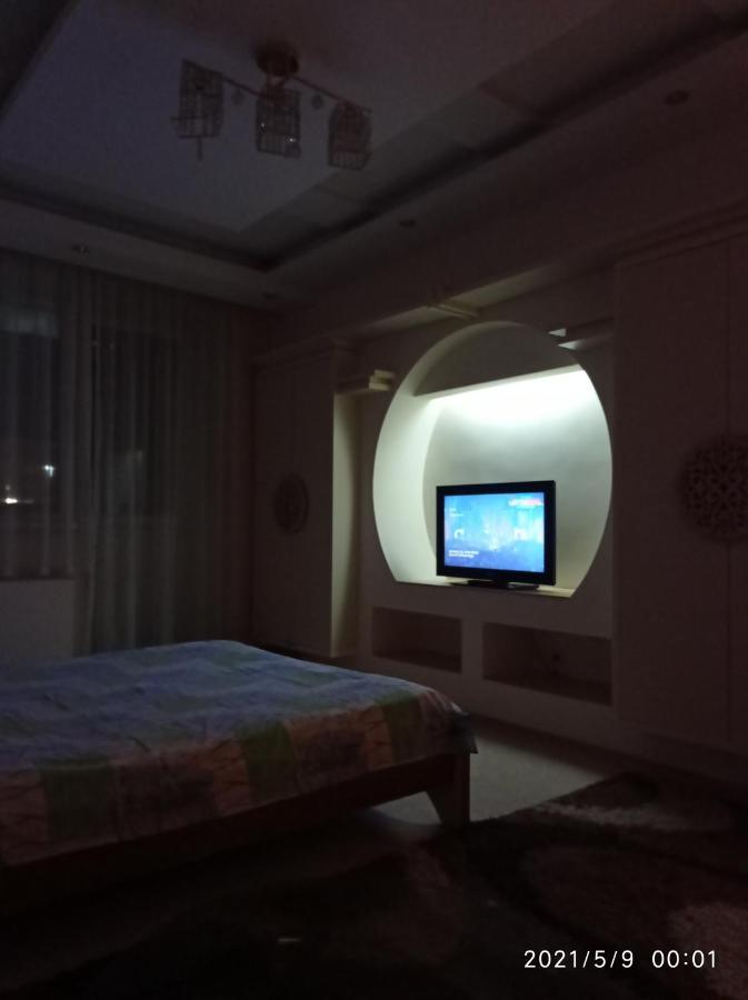 X,Ata Apartment Almaty Ngoại thất bức ảnh